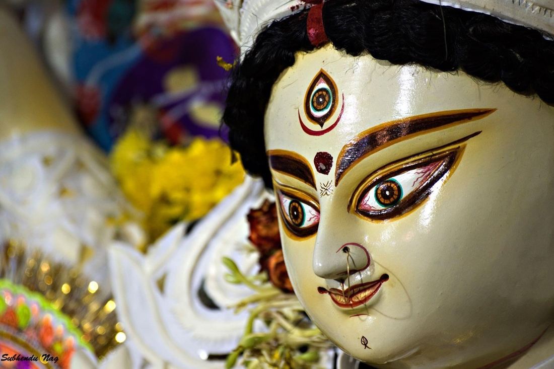 Idol close-up, Kaggadaspura Bengali Association